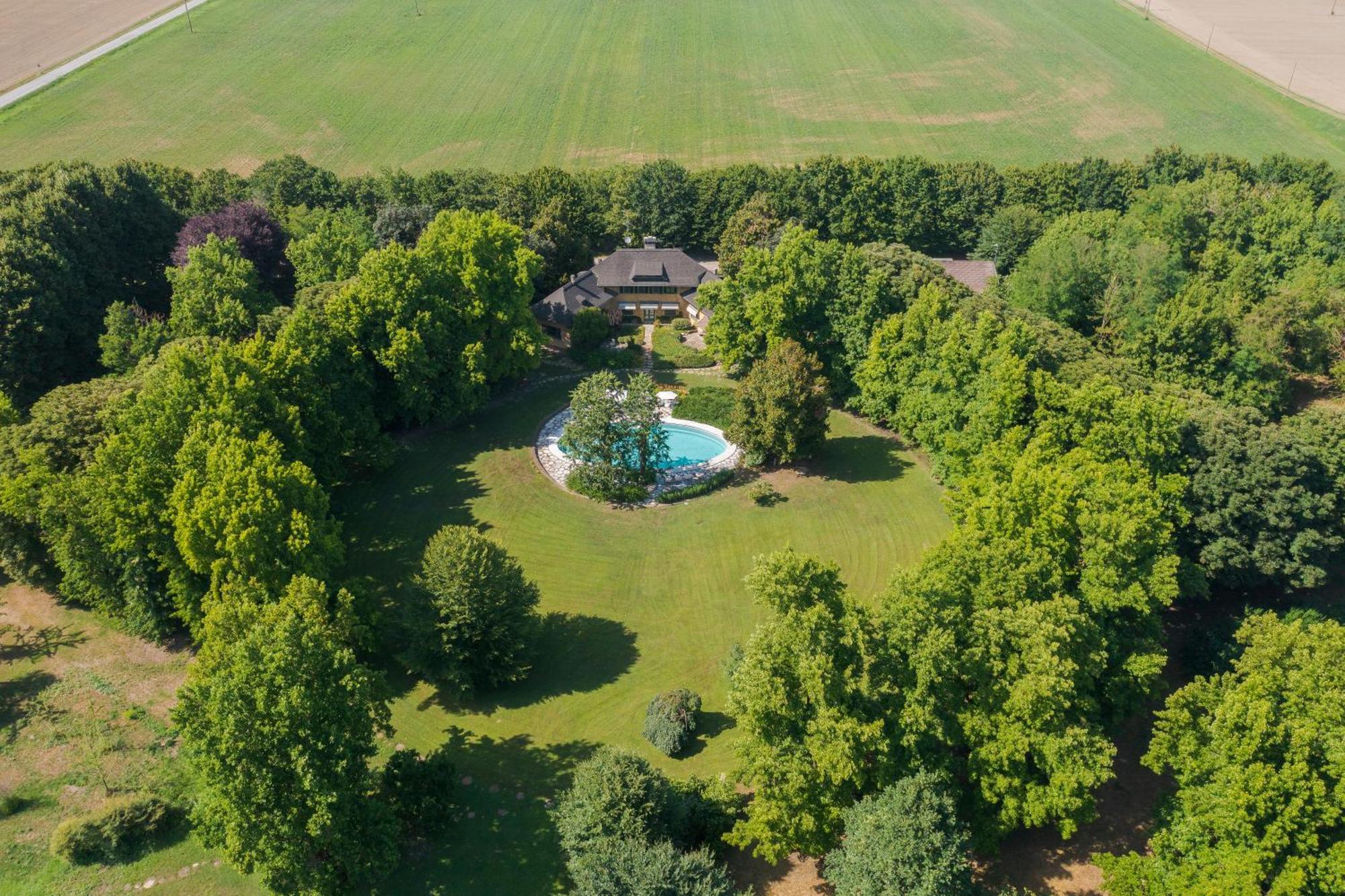 Villa La Pioppa Pieve d'Olmi Exterior photo